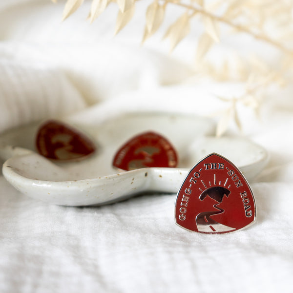 Going-to-the-Sun Road Sign Pin