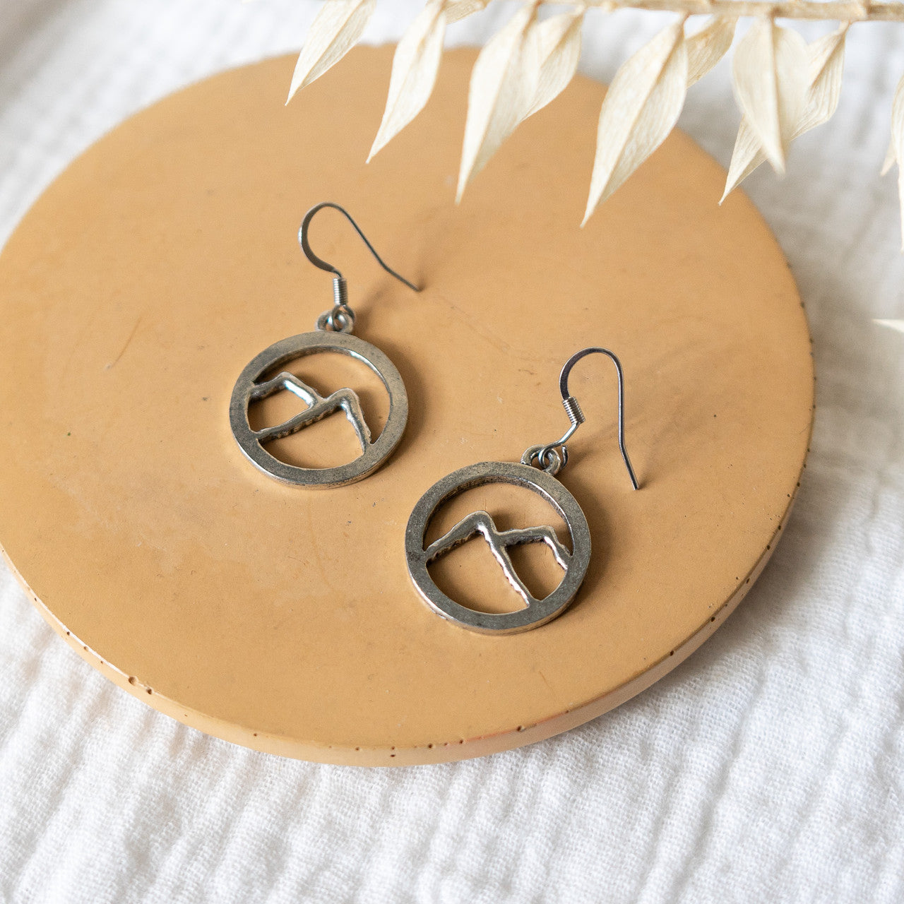 Circle Mountains Earrings