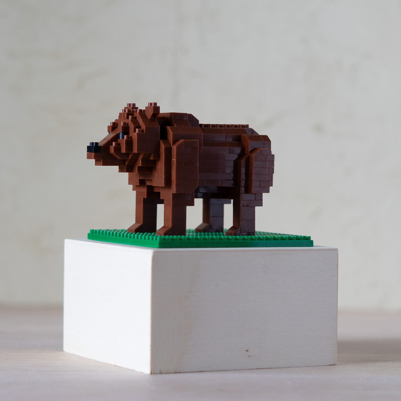 Grizzly Bear Mini Building Blocks